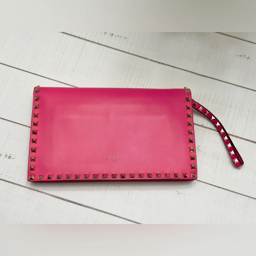 Valentino Garavani Rockstud Leather Clutch- Hot Pink
